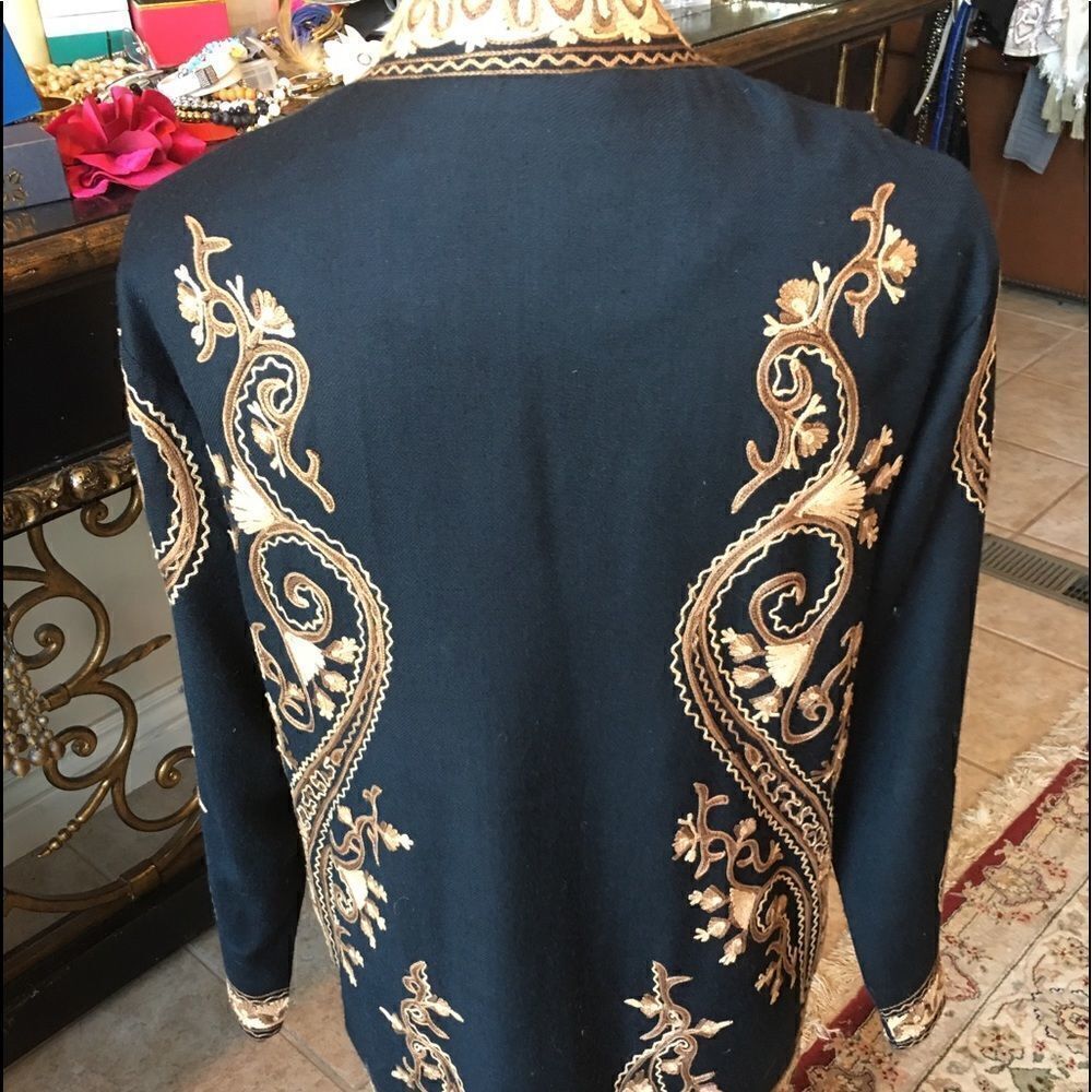 ASIAN INSPIRED Jacket! - Picture 4 of 8